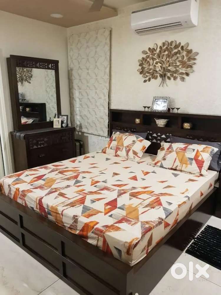 Mai boy owner hu jo girl mere sath sharing kr ske sirf wo contact kre