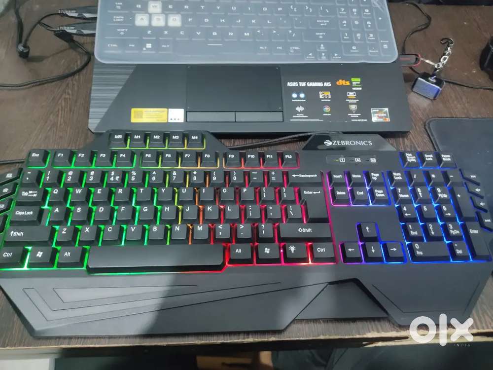 Headphone keyboard and mouse