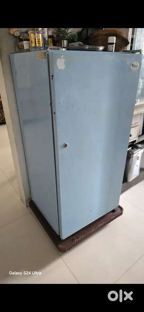 Whirlpool 165 L Fridge