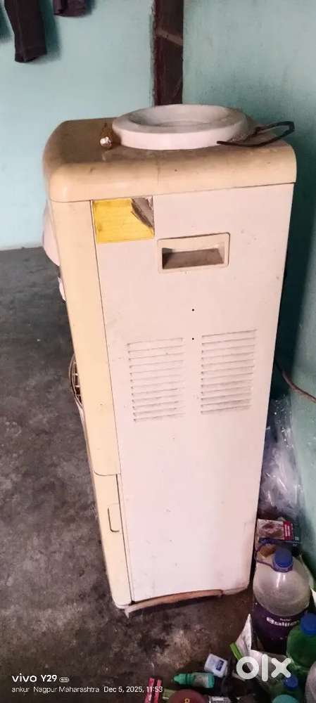 Water dispenser Hot and Cold Blue Star