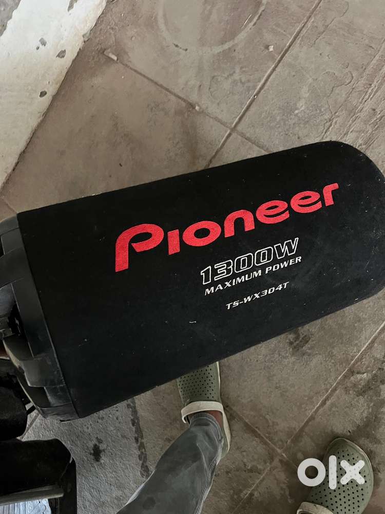 Pioneer bass tube (15 inch 1300 watt)