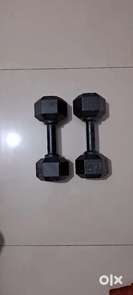 Dumbbells 7.5 kg × 2 = 15 kg