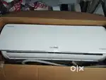 1.5 T 3 Star Inverter split AC 2022 Model LLyod for urgent sell