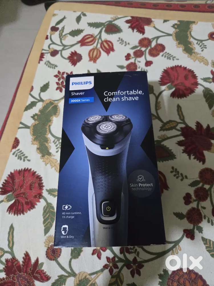 Seal packed Phillips 3000x shaver