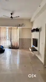 Rent: 1 room available for bachelor.
