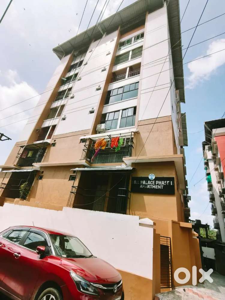 Bachilors allowed flat 3 Bhk thripunithura Rent only 20 k