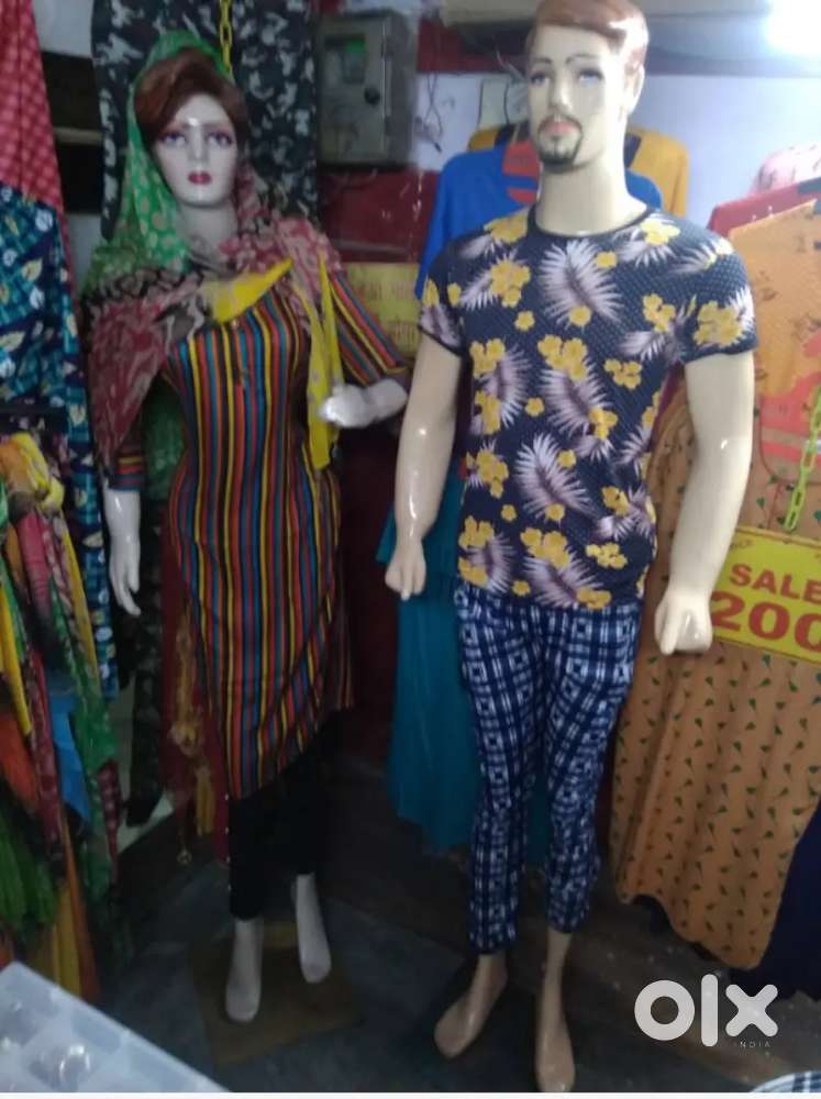 Women and men dummy