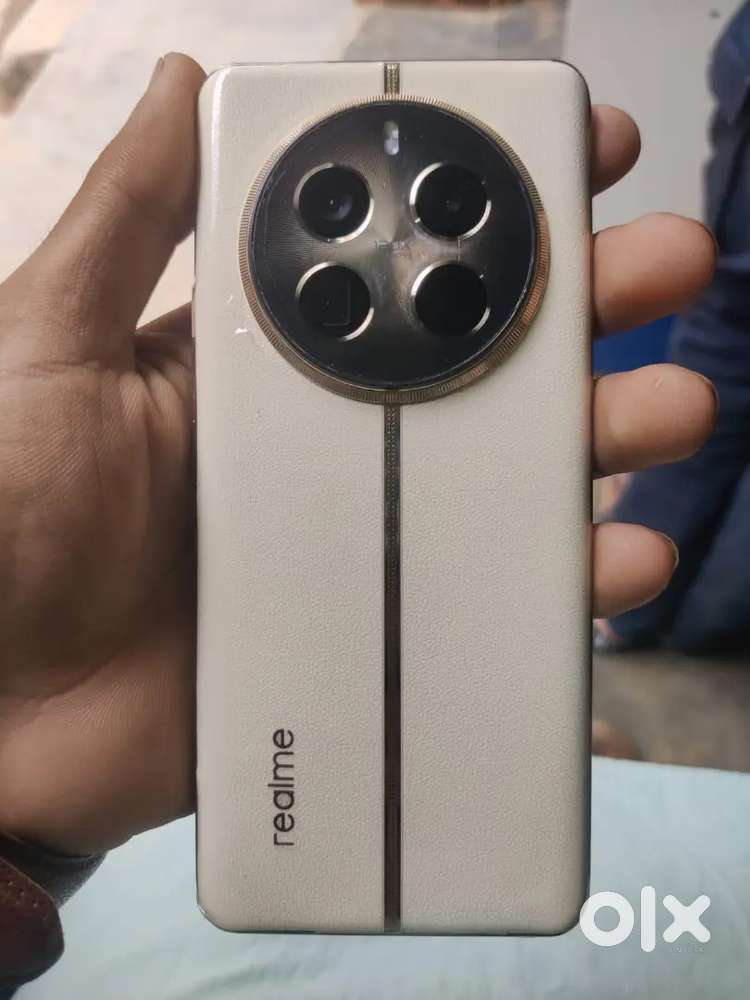 Realme 12pro plus 5G 12 256ram
