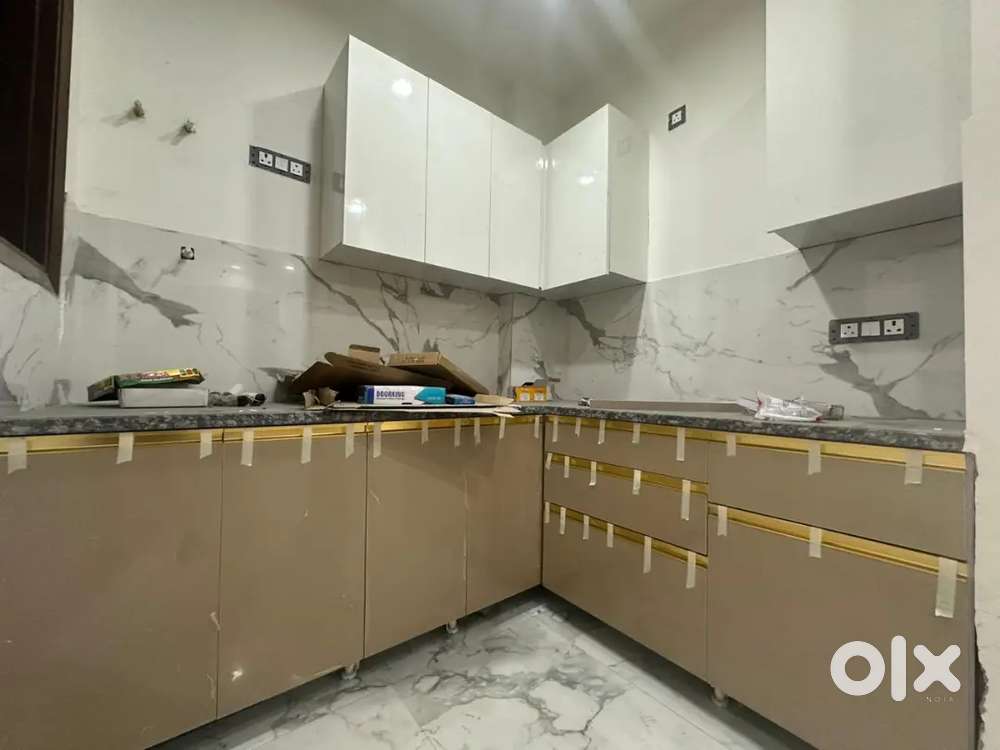 3 bhk semi furnished
