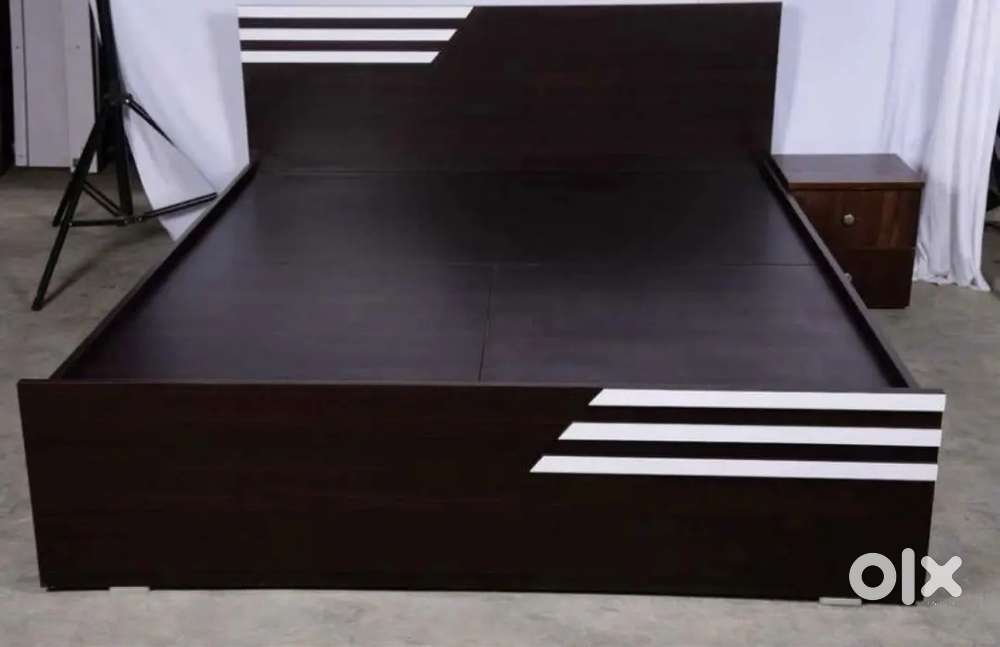 BRAND NEW  5/6 FULLY STORAGE BED