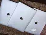 Apple Macbook Pro i9 32GB Ram 512GB Apple SSD Touchbar 5.5gbGraphics