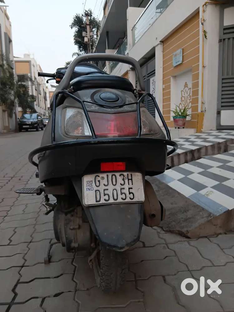 Sell scooty tvs jupiter