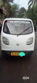 2012 model tata magic iris