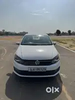 Volkswagen Vento 1.6 Comfortline, 2015, Petrol