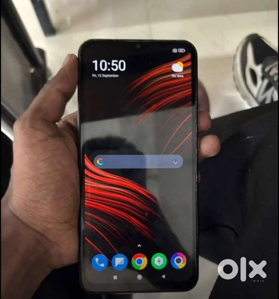 Poco m2 
64 gb + 6 gb ram 
best gaming saporting processor
5000 mAh