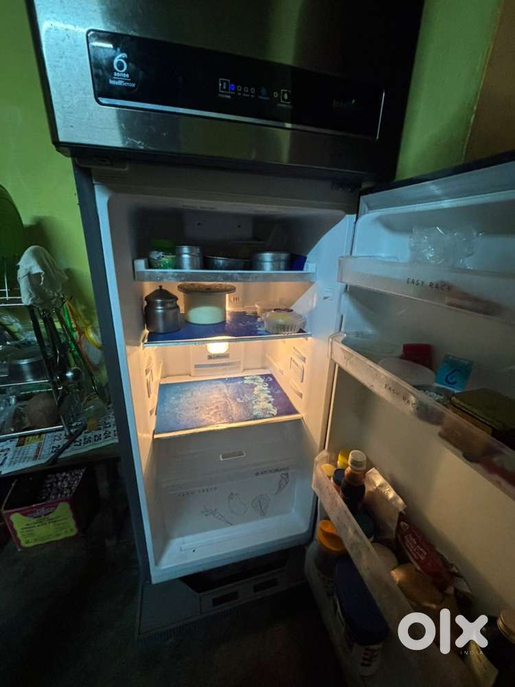 Whirlpool Double door fridge