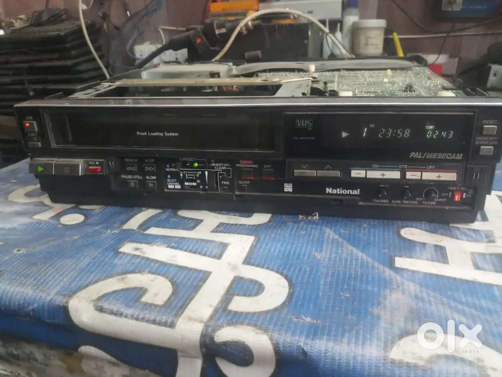 National g10 vcr player