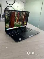 M2 Chip/2022/Air/16GB RAM 1TB SSD/With apple warranty/Goid working
