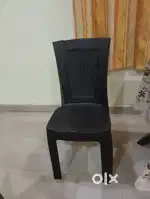 6 seater dining table plastic