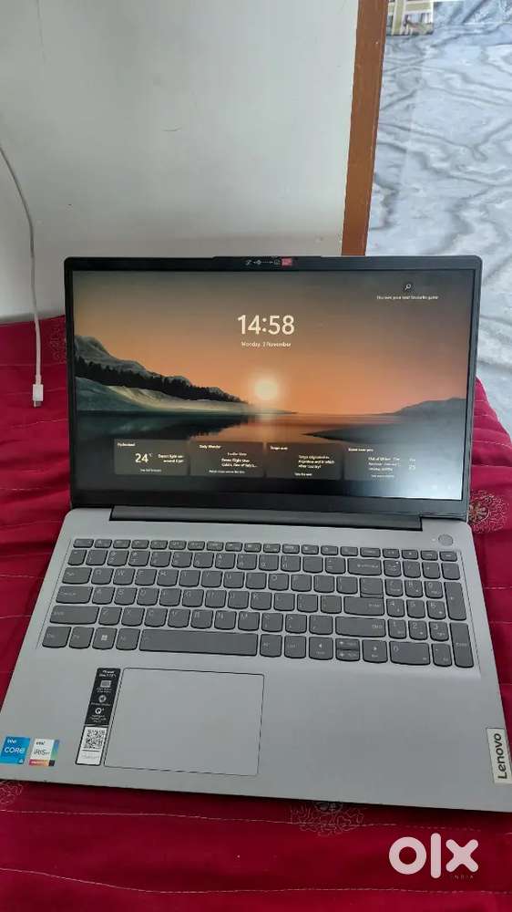 Lenovo Laptop