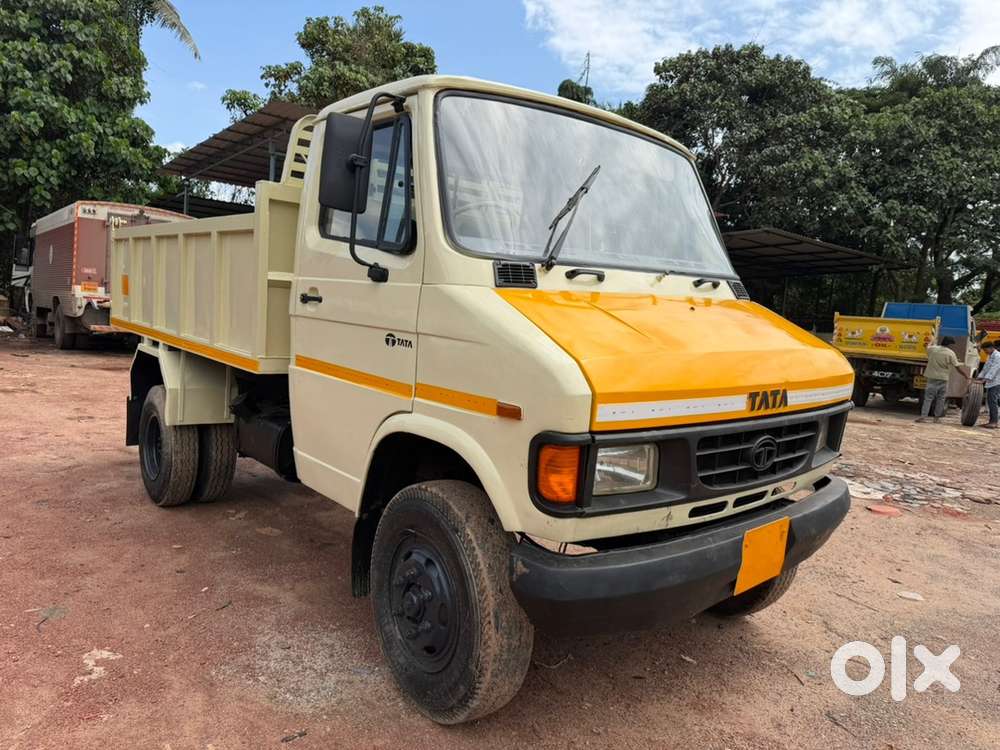 TATA 407 Tipper