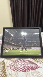 Lionel Messi hand signed picture authenticated by Beckett
