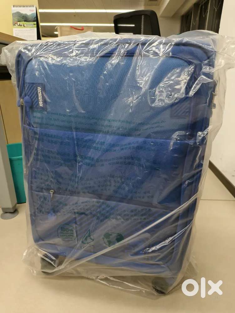 Brand new American Tourister trolly bag on sale with 70% discount