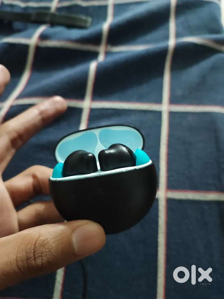 Oppo enco buds 2 buds