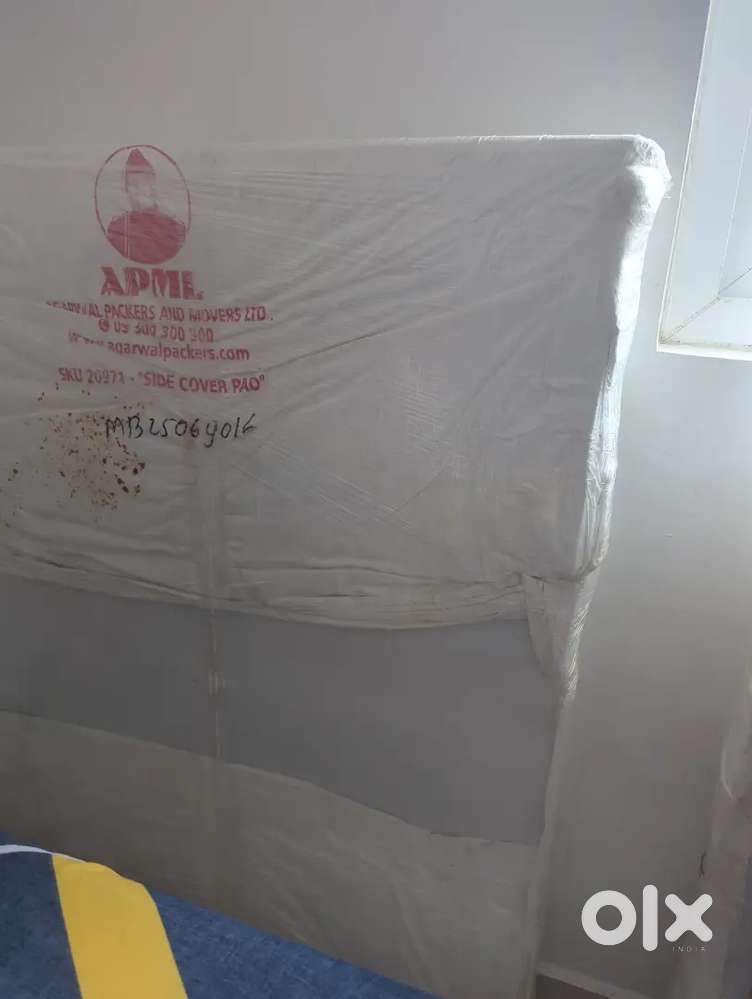 Solimo bed- cot walnut colour