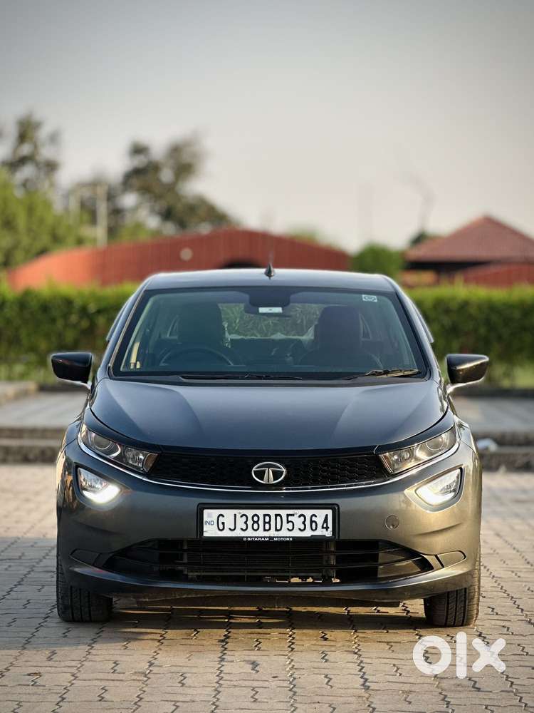 Tata Altroz XZ, 2022, Petrol