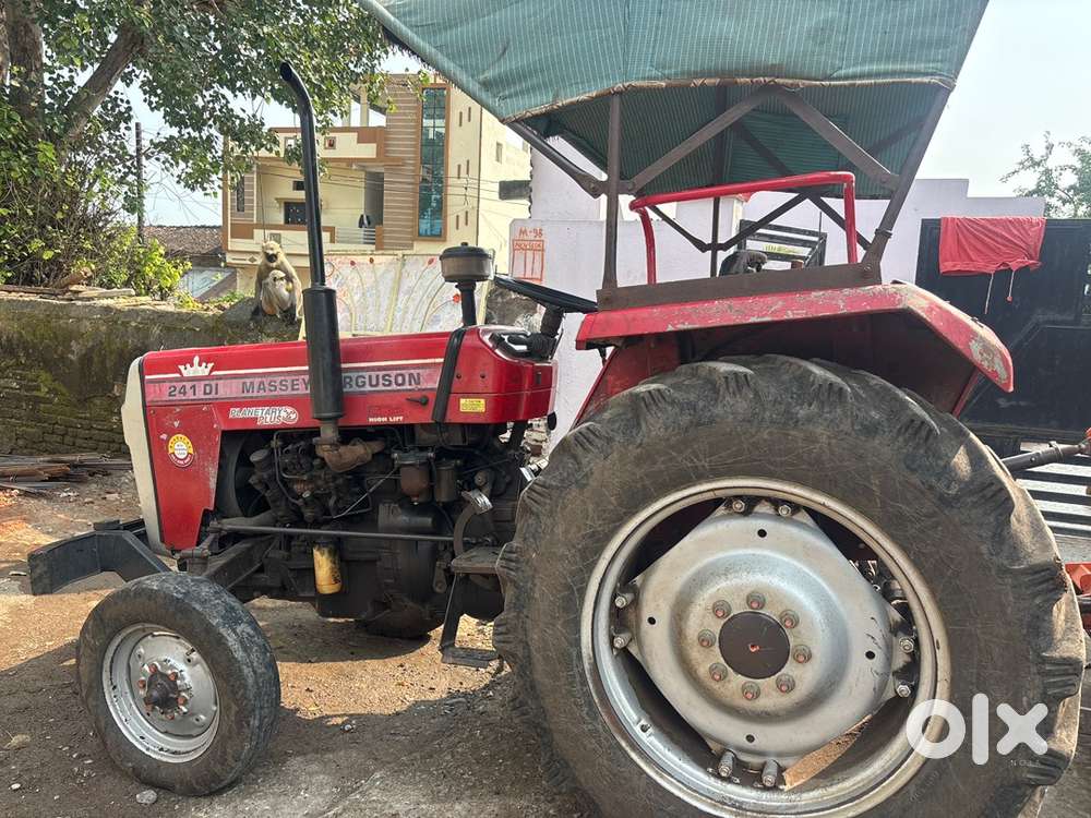 massey ferguson tractor 241 DI