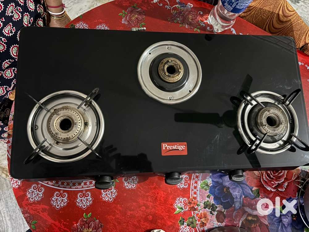Prestige Royal Glass top 3 Burner