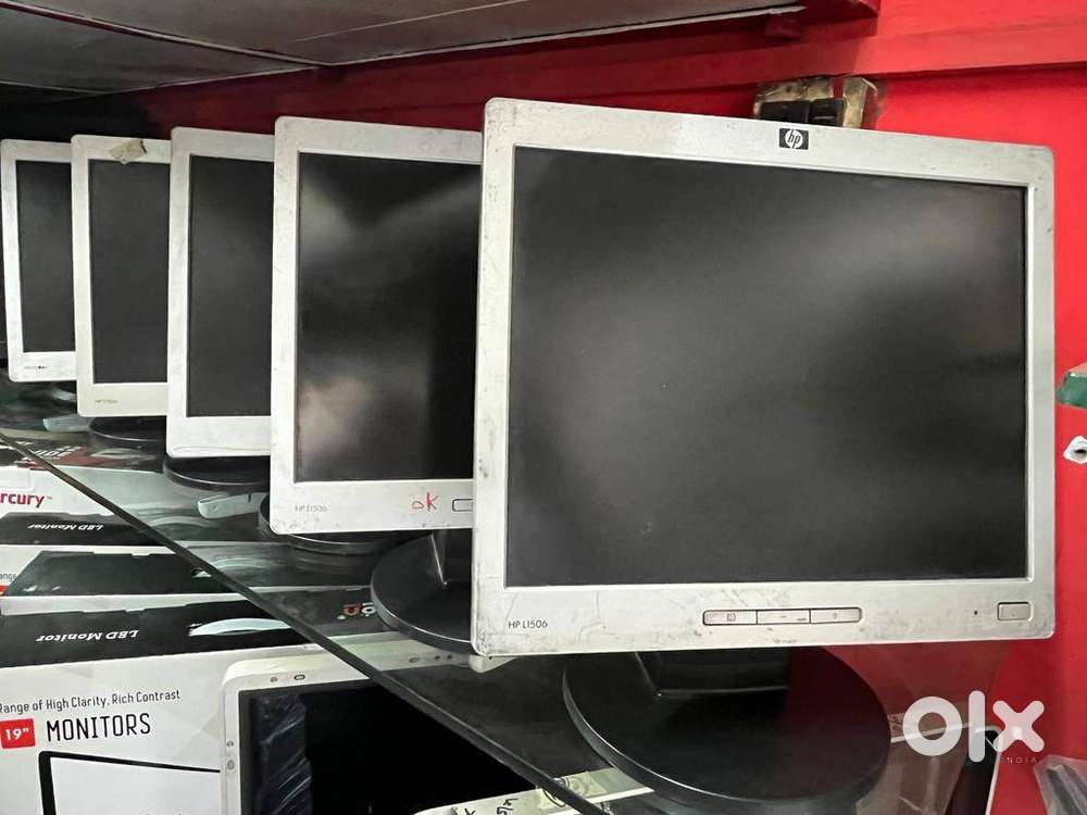 LCD / LED MONITORS 15 INCH STARTING FROM ONLY RS 799