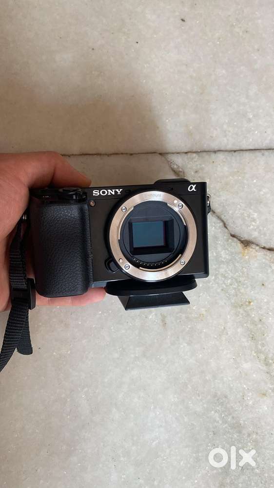Sony 6100 with 2 lens