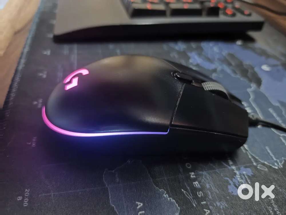 LOGITECH G102 MOUSE