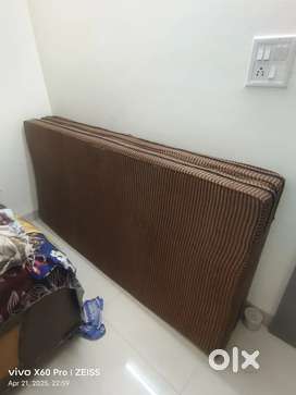 2 mettress 3*6 of bed