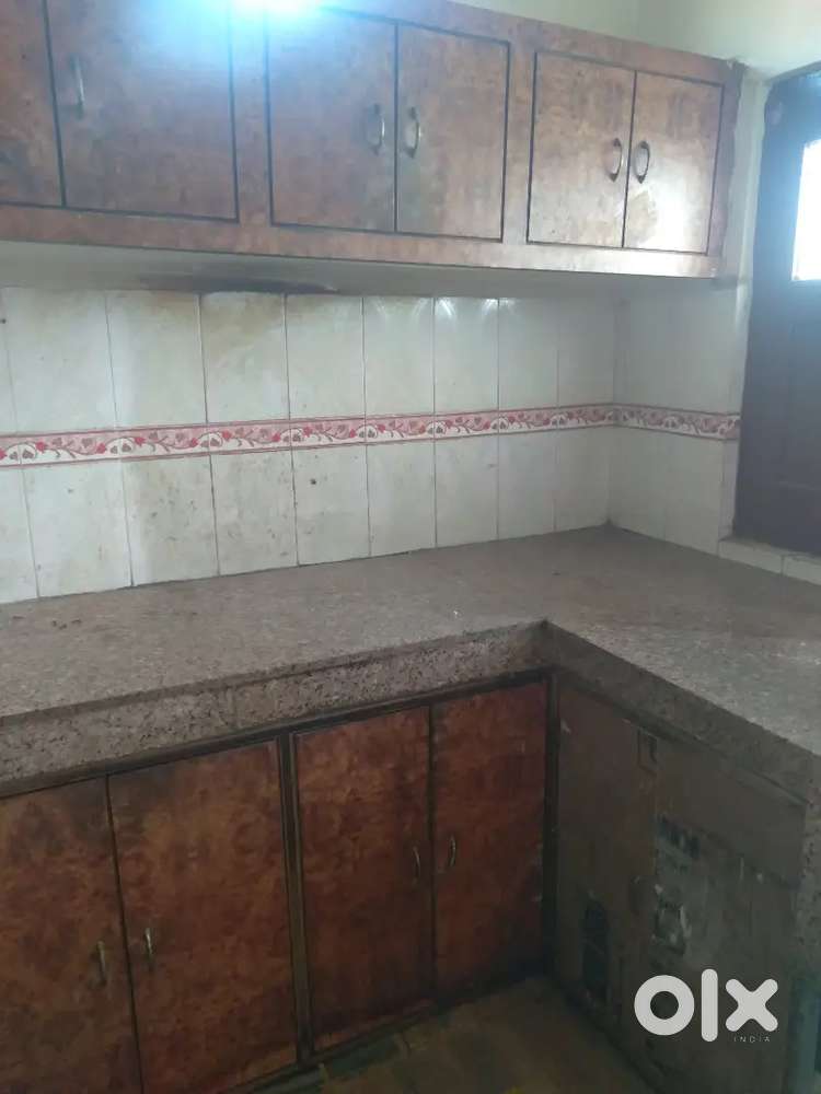 2BHK open Balcony Gali no 12 Main Road Partap Nagar