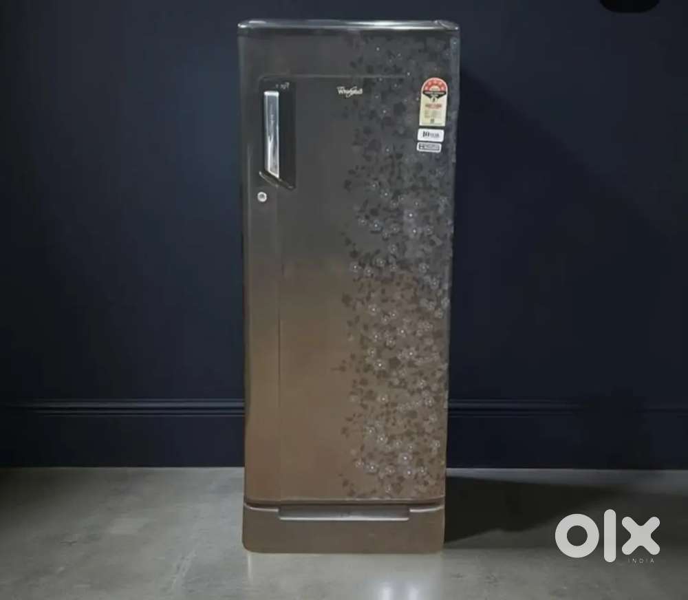 Whirlpool 235 litre refrigerator in new condition with free delivery