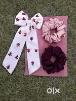 Embroidery bow and scrunchies