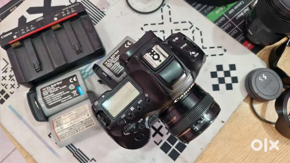 Canon 1DX Mark 2 Full Frame Profesional Camera with EF 50mm F1.4 Lens