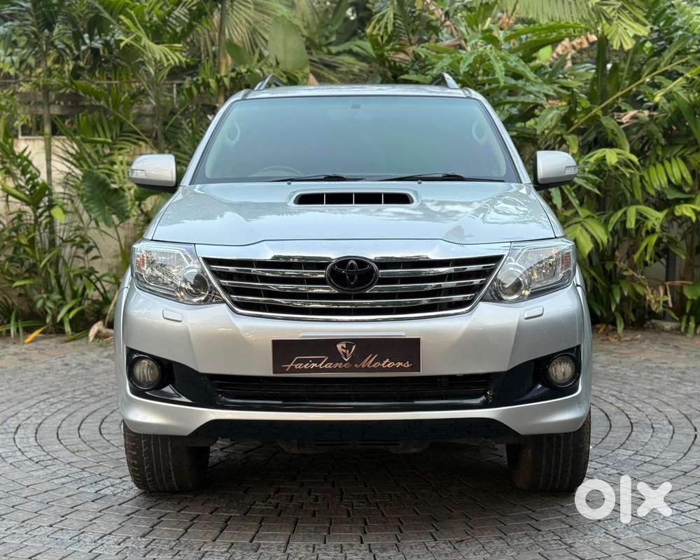 Toyota Fortuner 3.0 4x2 Automatic, 2012, Diesel