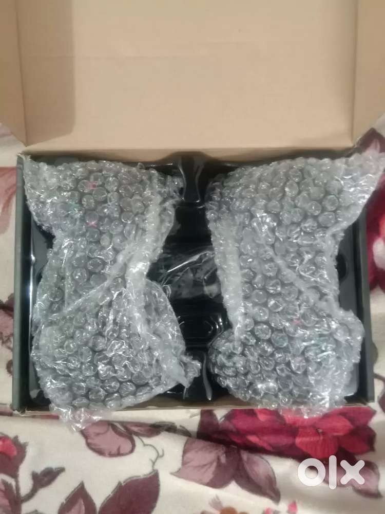 2 4k game control wirlees