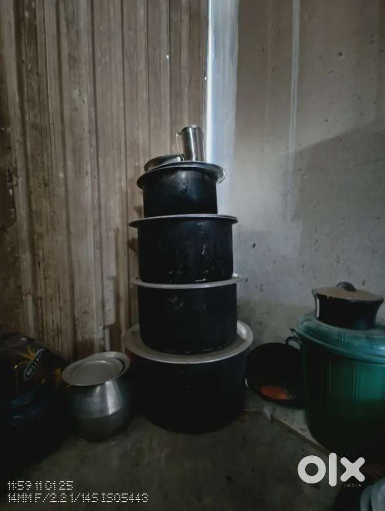 cooking vessels and stove
