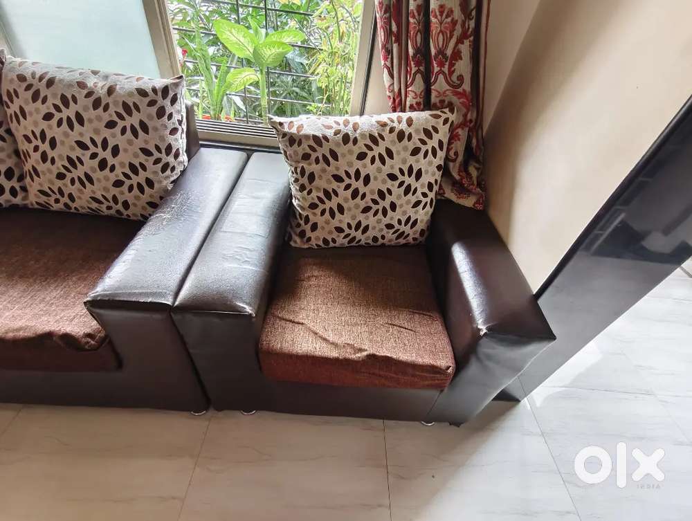 3+2 sofa set
