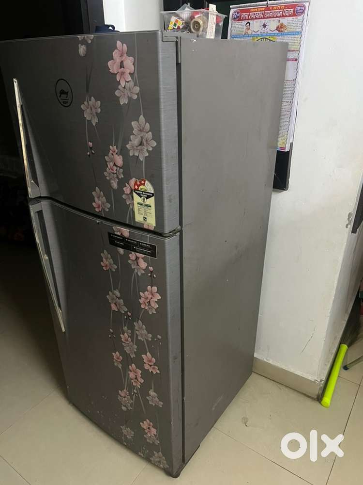 Double door fridge