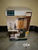 INDISPENSABLE DISPENSER..