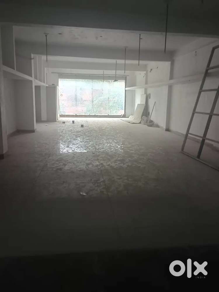 4200SQFT 2ND+3RDFLOOR SHOP RENT RS120000 AT PERAMBUR ON MAINROAD