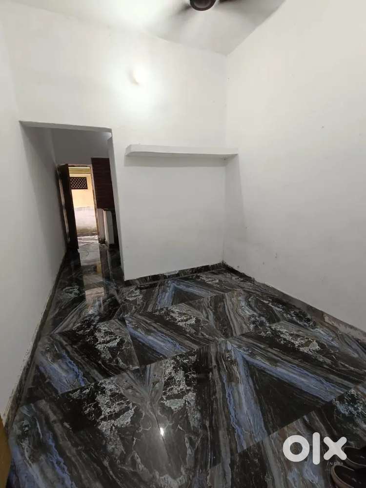 2 room set , near rudra hotel