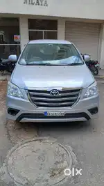 Toyota Innova 2.5 V 8 STR, 2006, Diesel
