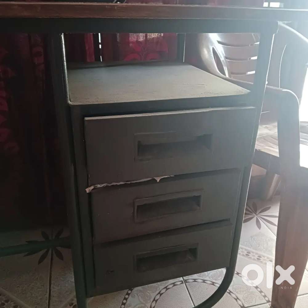 Table  for sale
